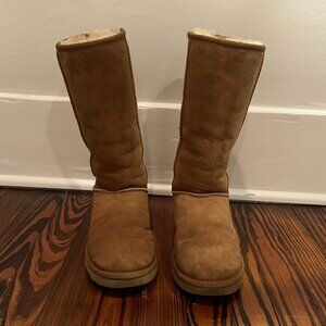 Ugg Boots - Classic Tall II